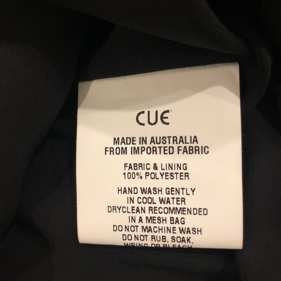 NWT CUE fitted black dress - Picture 6 of 8